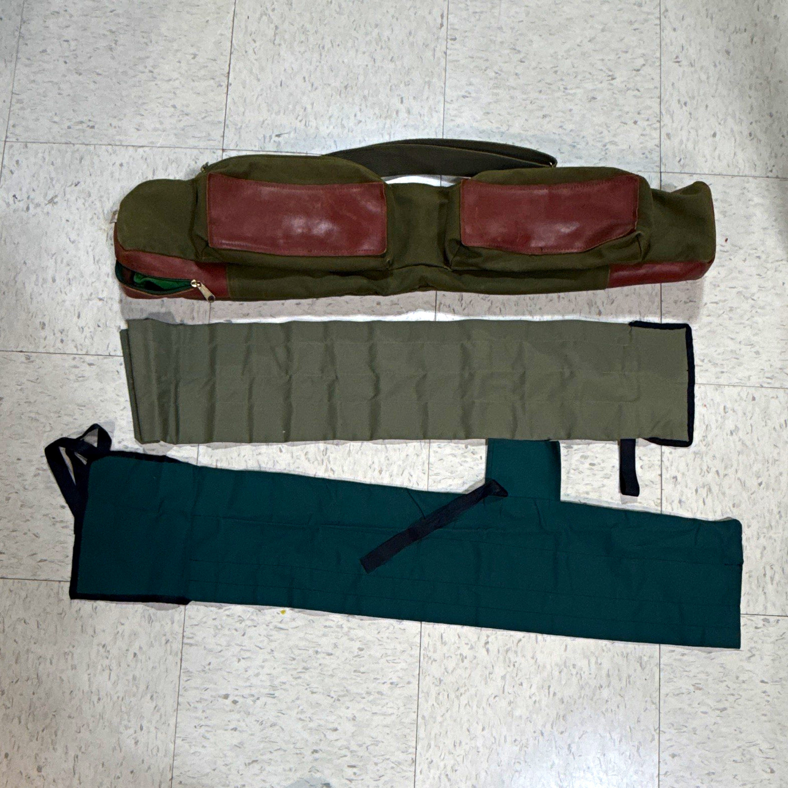 Orvis Canvas Rod Case w/ Shoulder Strap, 2 Pockets, Green/Brown. Two Sleeves.