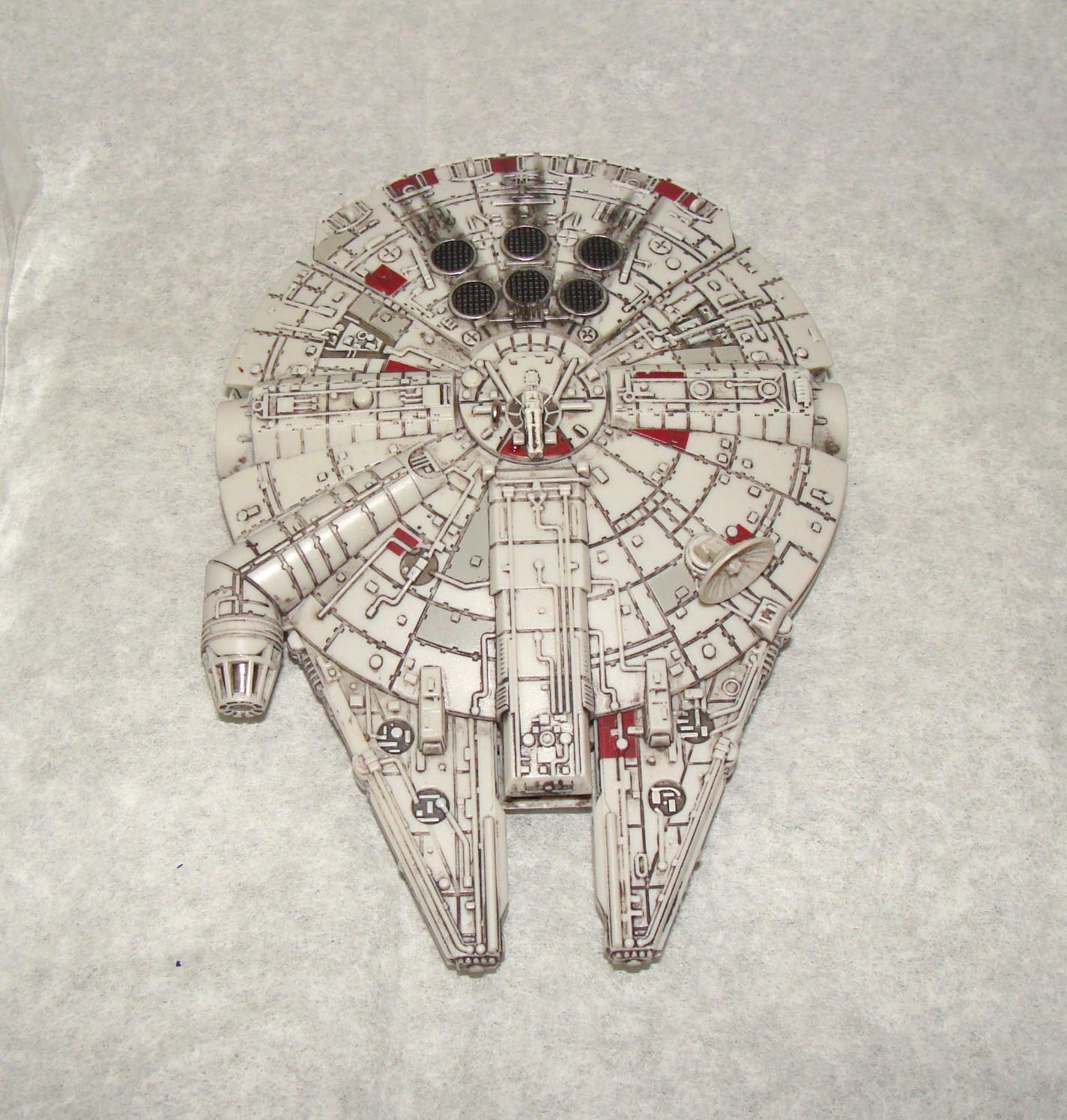 2018 Hallmark Star Wars Millennium Falcon Storytellers Keepsake Ornament Sound