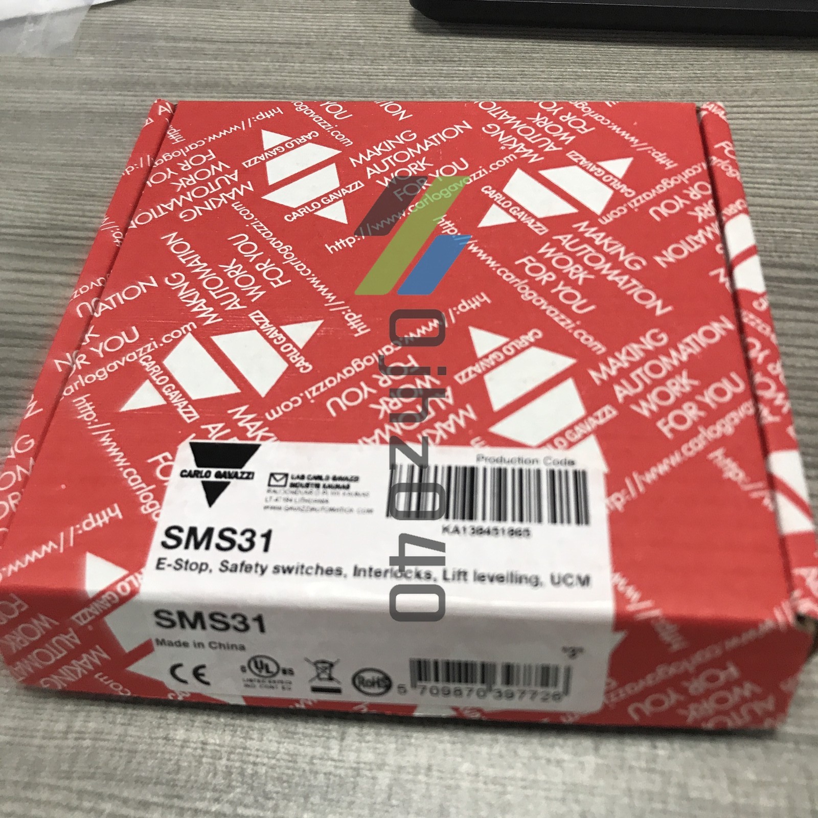 1PCS NEW CARLO SMS31 replacement NES13DB24SA GAVAAZZI