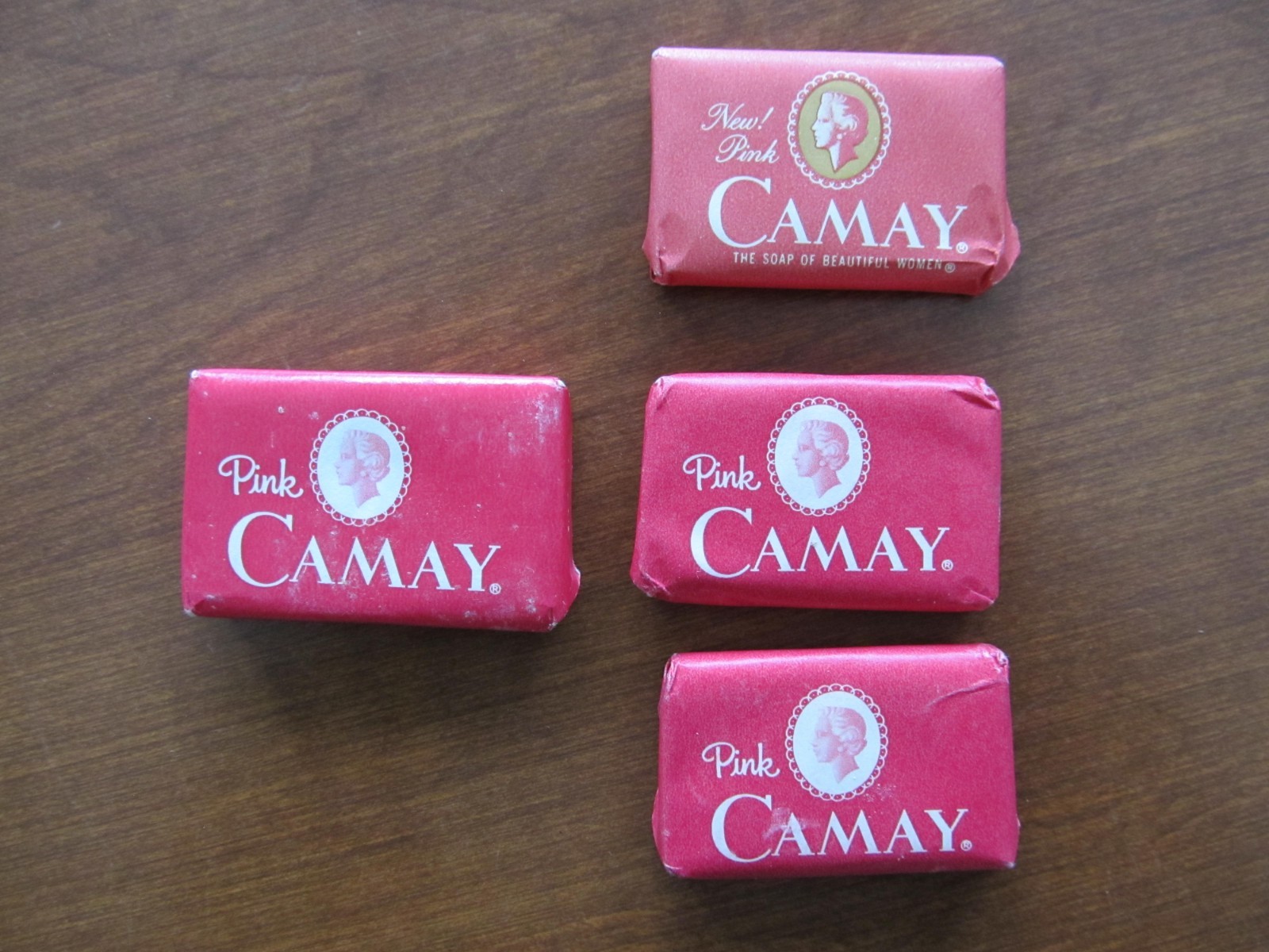 Vintage Camay Guest Bar Soaps Lot of 4, 3 Red Paper, 1 Pink Paper Wrapping