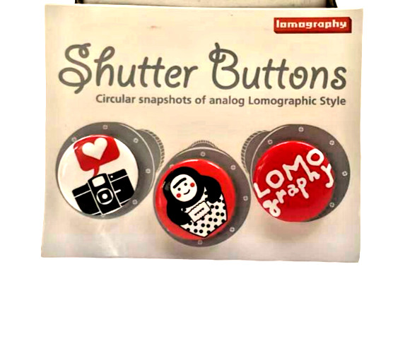 Rare Collectible, Lomography Shutter Buttons 3pcs Circular Snapshot Clothing Pin