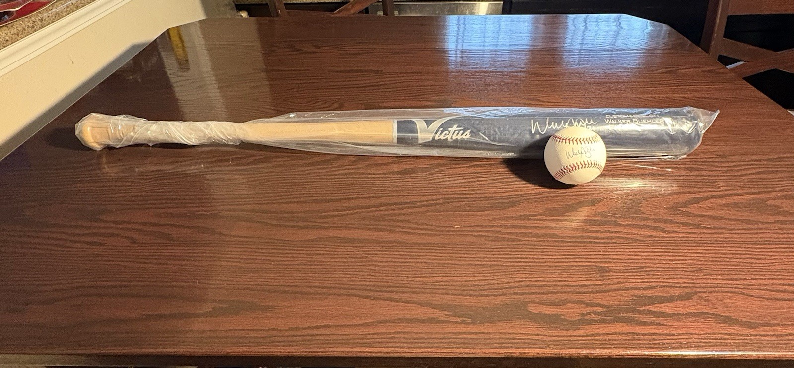LA Dodgers, Walker Buehler, Signed Baseball Bat & Ball Beckett Authenticated