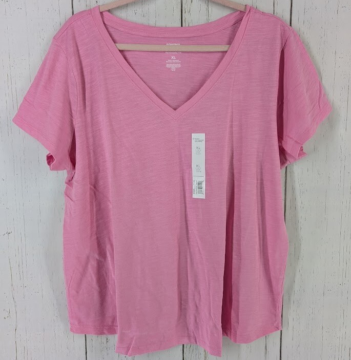 Sonoma Size XL Pink Sandal Everyday Short Sleeve V-Neck Tee Womens NWT Sonoma Size XL Pink Sandal Everyday Short Sleeve V-Neck Tee Womens NWT