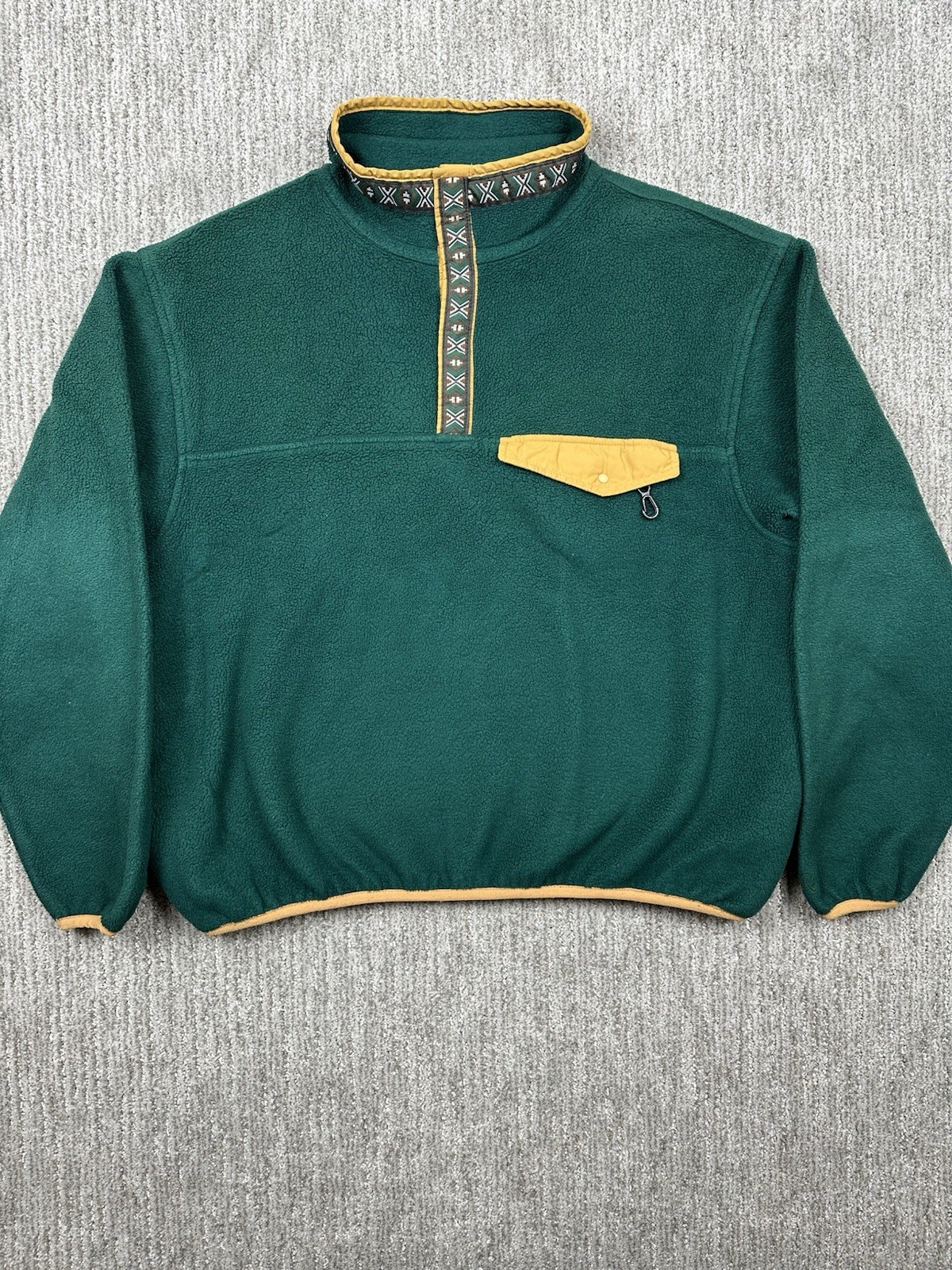 Vintage Eastern Mountain Sports EMS Green Fleece Pullover Aztec Trim Mens Large Vintage Eastern Mountain Sports EMS Green Fleece Pullover Aztec Trim Mens Large