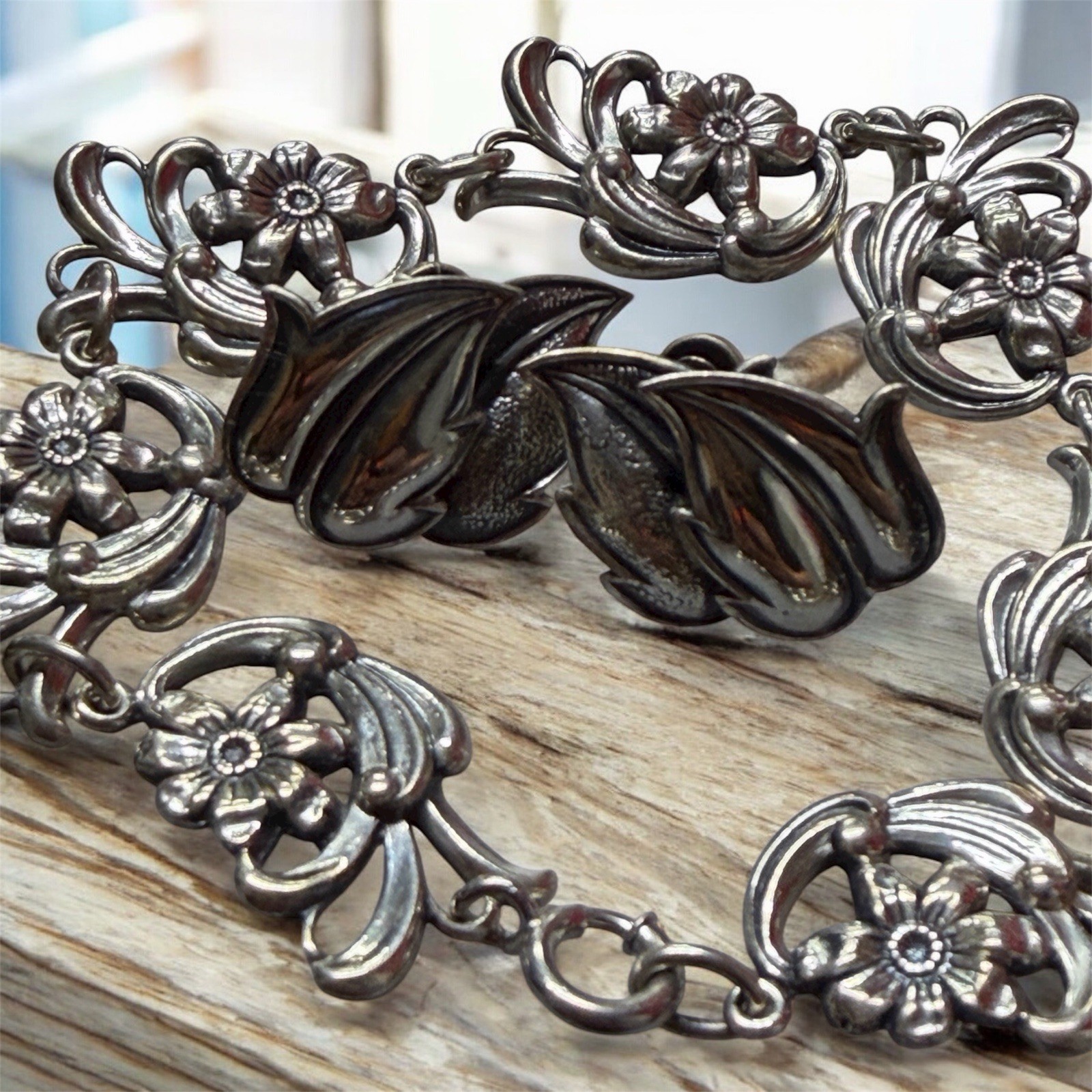Vintage Danecraft Sterling Silver Bracelet & Earrings Set – Floral Art Deco Vintage Danecraft Sterling Silver Bracelet & Earrings Set – Floral Art Deco