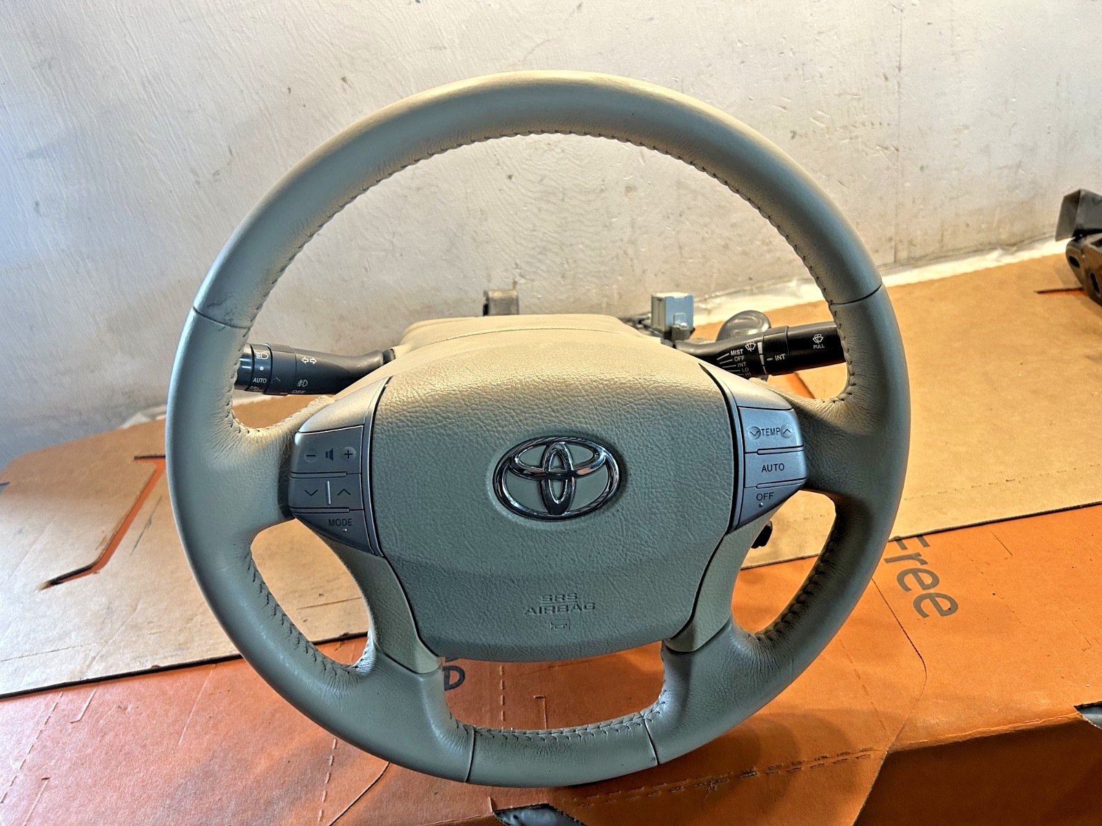 2005-2010 Toyota Avalon Steering Column Floor Shift Limited OEM