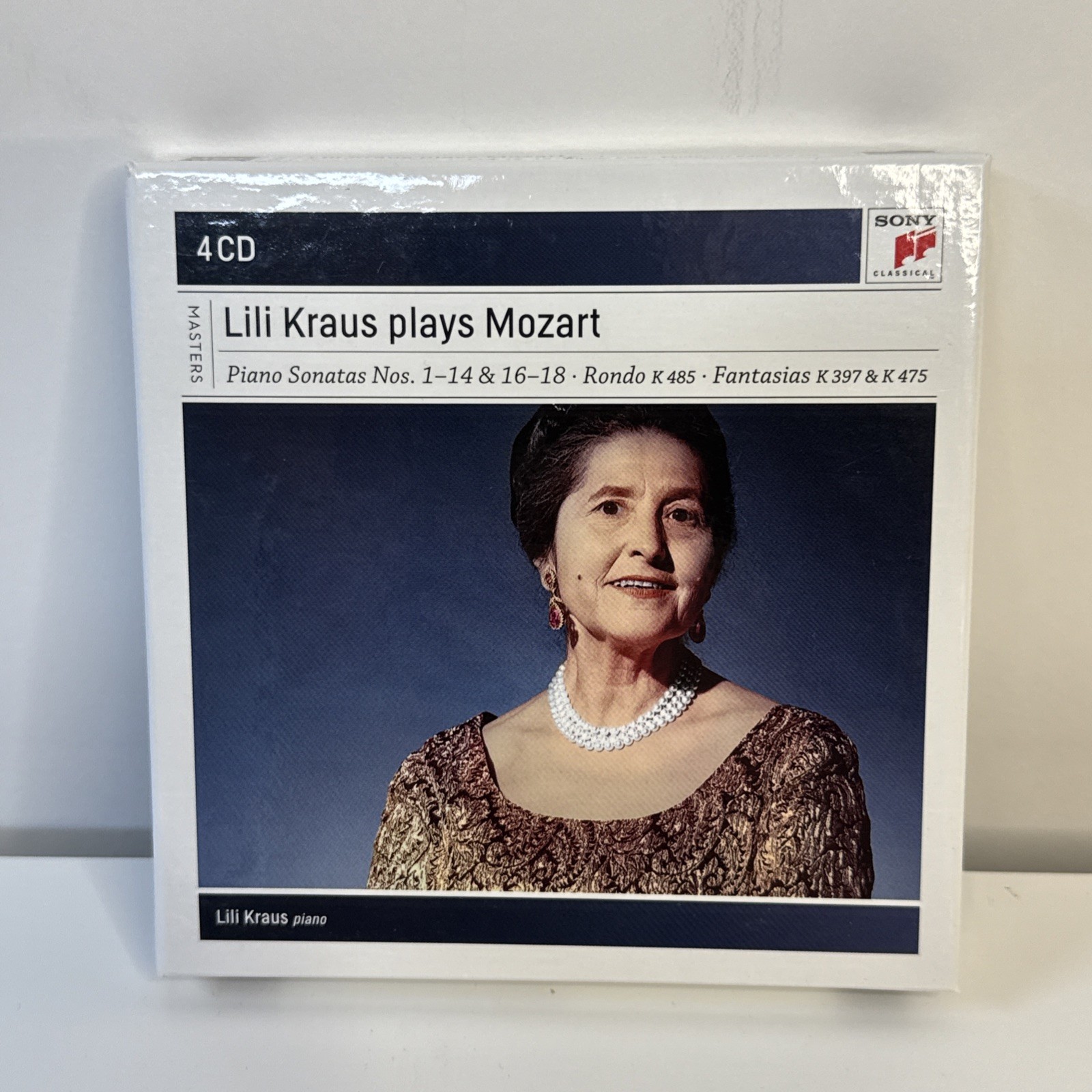 Lili Kraus plays Mozart (Sonatas 1-18, Fantasias) (4 CDs, Sony, 2015) Lili Kraus plays Mozart (Sonatas 1-18, Fantasias) (4 CDs, Sony, 2015)