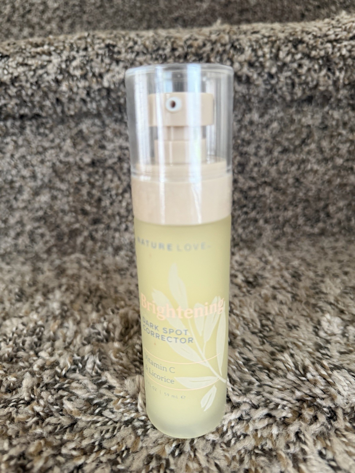 Nature Love Brightening Dark Spot Corrector Vitamin C & Licorice 2 oz Nature Love Brightening Dark Spot Corrector Vitamin C & Licorice 2 oz