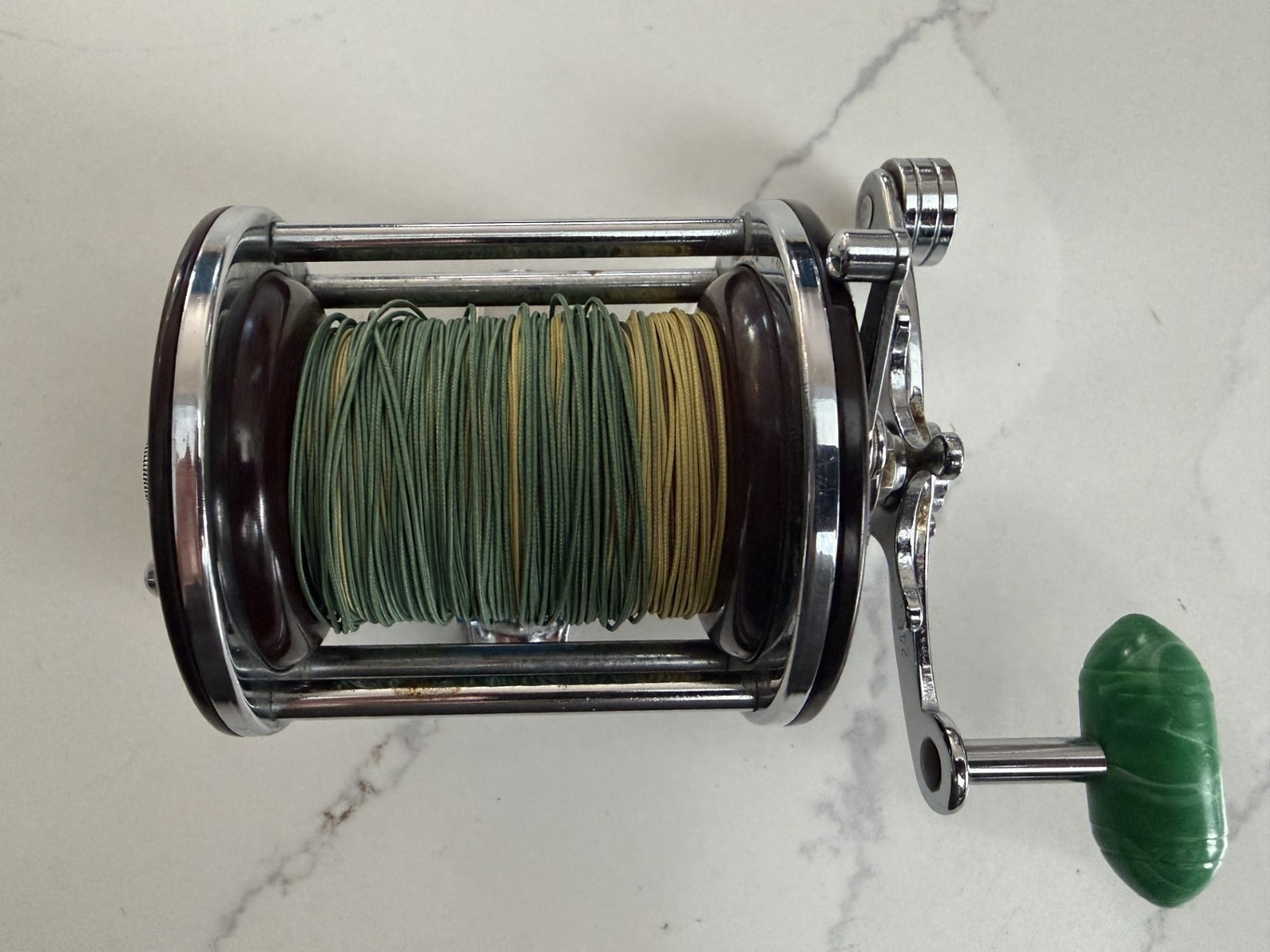 Vintage Maroon Penn Monofil 26 Conventional Reel w/ Green Handle