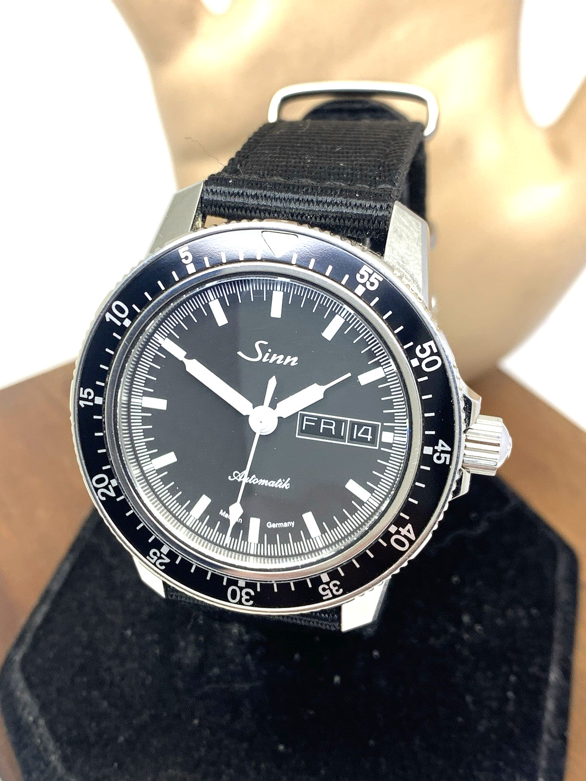 Sinn Men\'s Watch 104.2791 Swiss Automatic Black Dial Day Date Nylon Strap 41mm Sinn Men\'s Watch 104.2791 Swiss Automatic Black Dial Day Date Nylon Strap 41mm