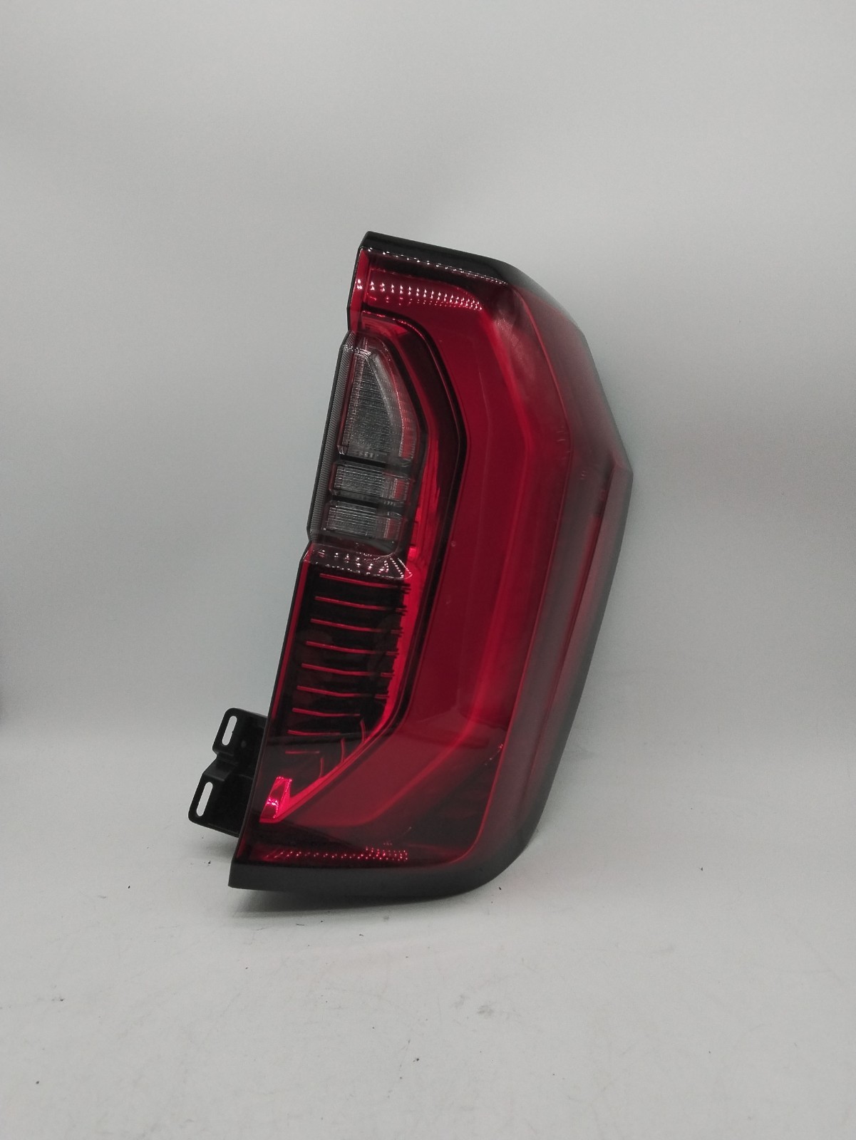 2025-2026 Gmc Yukon Led Taillight