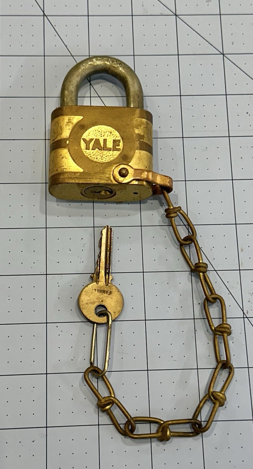 Vintage Heavy Duty Yale Chunky Brass Padlock 12.5 oz with Key and Attached Chain