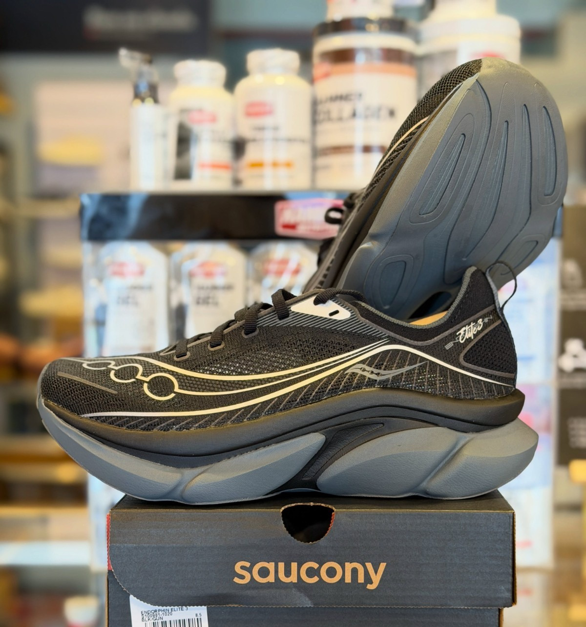 Saucony Endorphin Elite 3 men\'s Size 9 New Saucony Endorphin Elite 3 men\'s Size 9 New