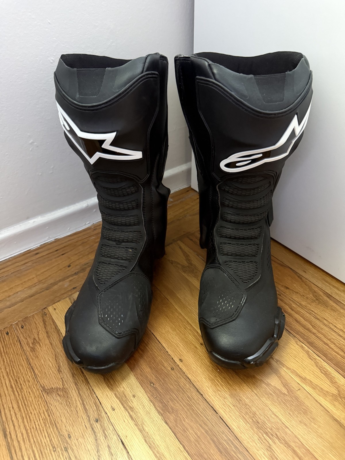 alpinestars smx-6 v3 vented boots black size 45 alpinestars smx-6 v3 vented boots black size 45