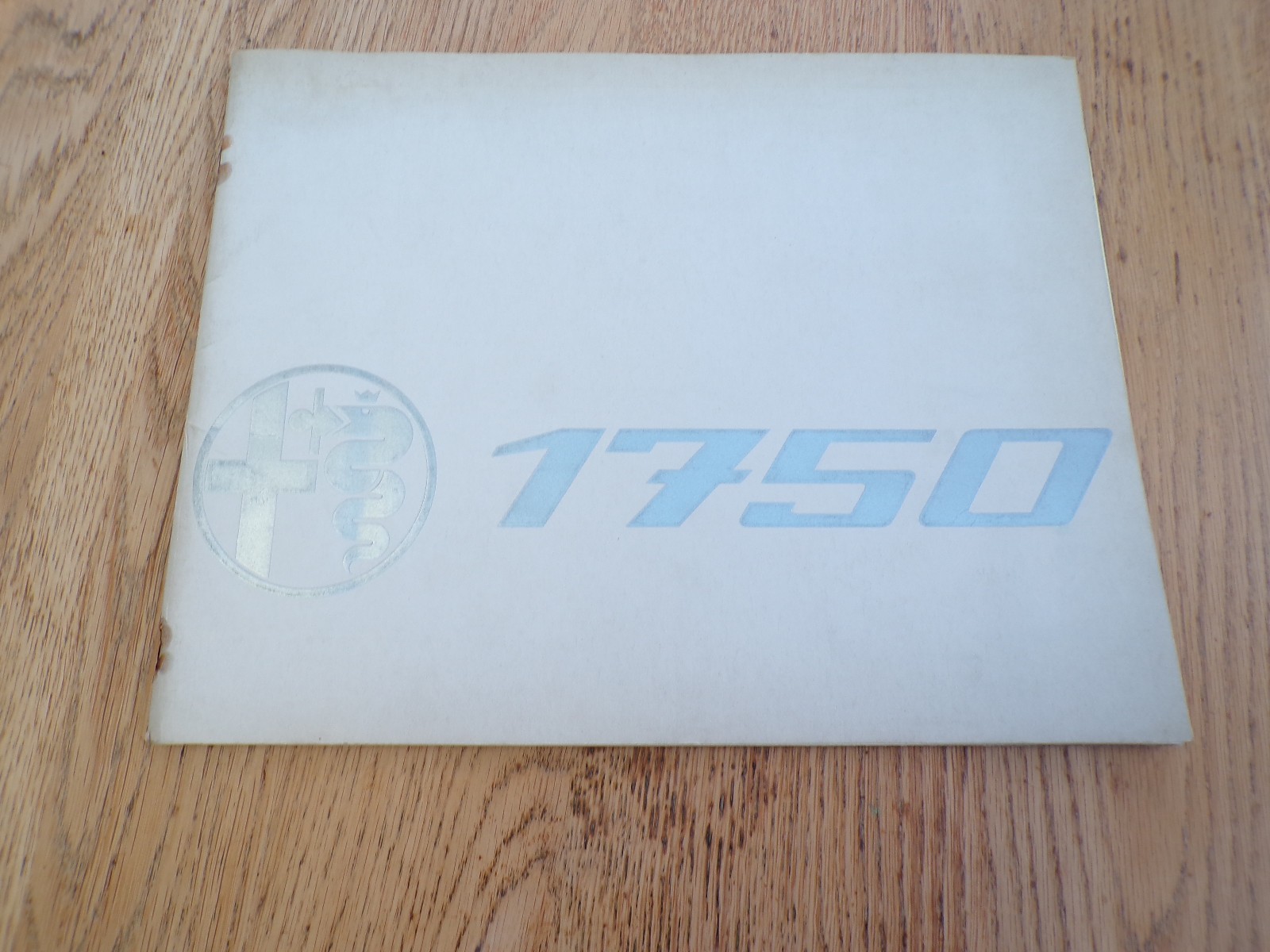 ALFA ROMEO 1750 BERLINA SALOON ORIGINAL FACTORY UK SALES BROCHURE