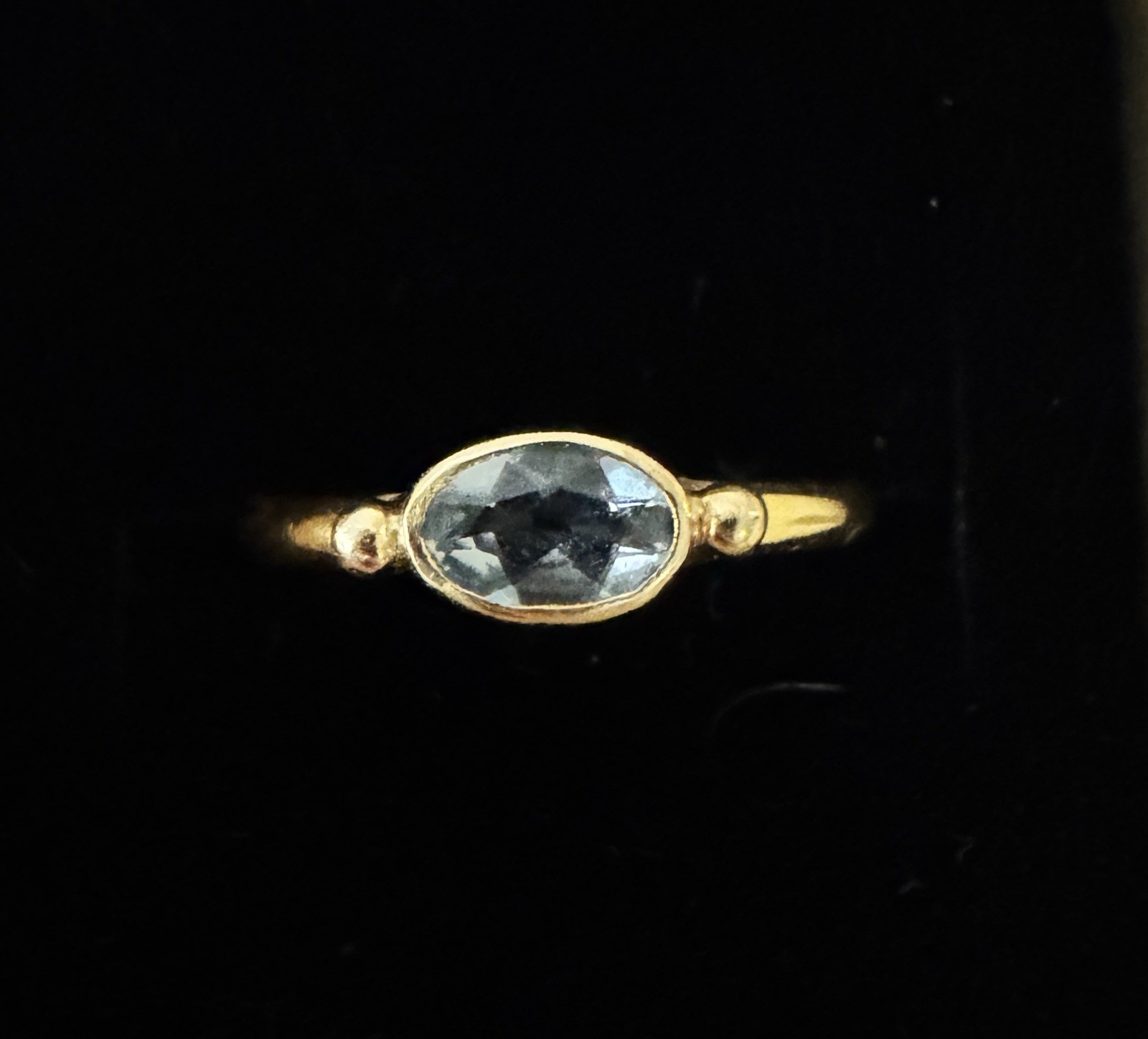 Solid 18K 18Kt Yellow Gold East West Oval Natural Aquamarine Women’s Ring 6.75