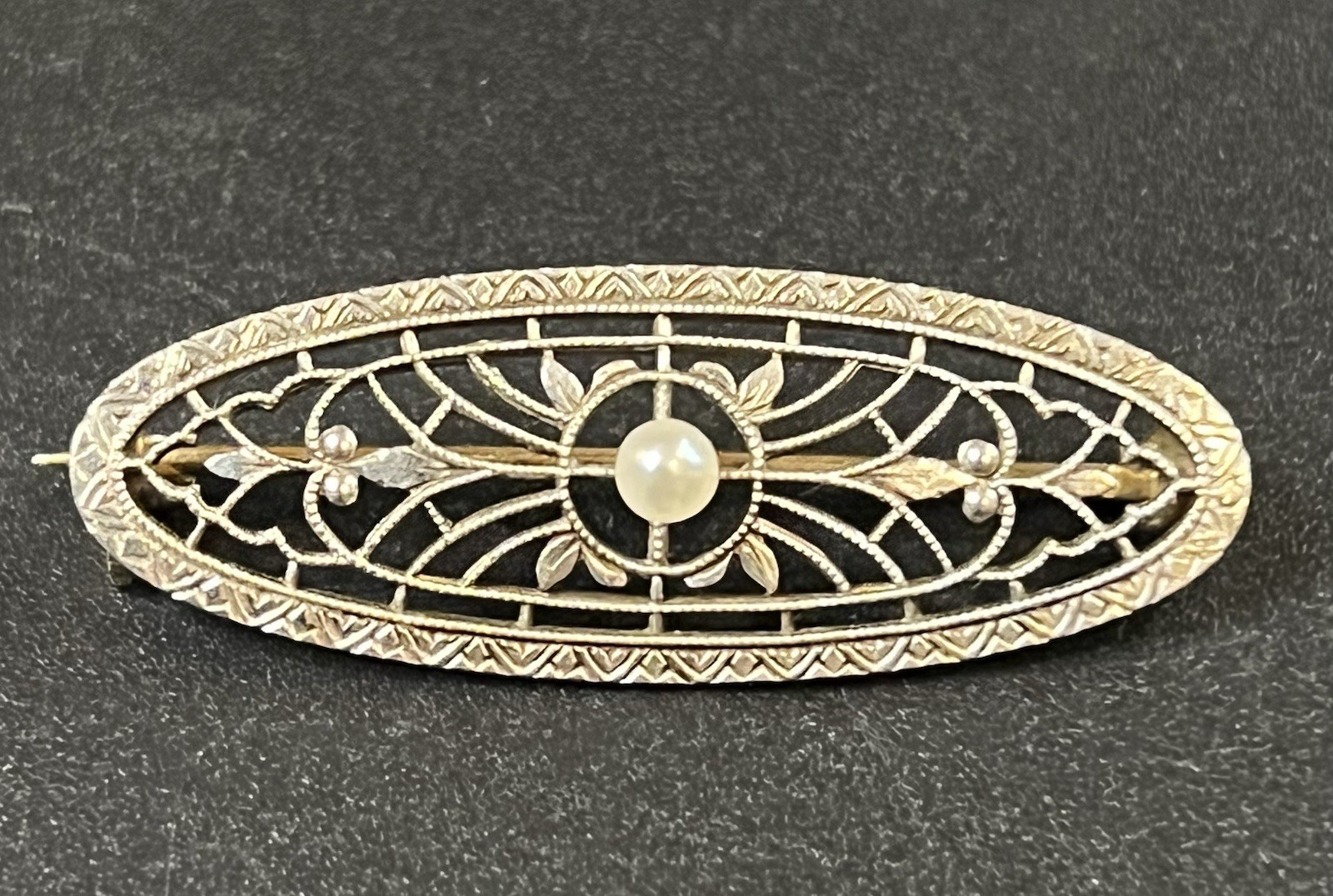 Antique 14K Two-Tone Gold Filigree Bar Brooch Seed Pearl Edwardian c.1910 Antique 14K Two-Tone Gold Filigree Bar Brooch Seed Pearl Edwardian c.1910