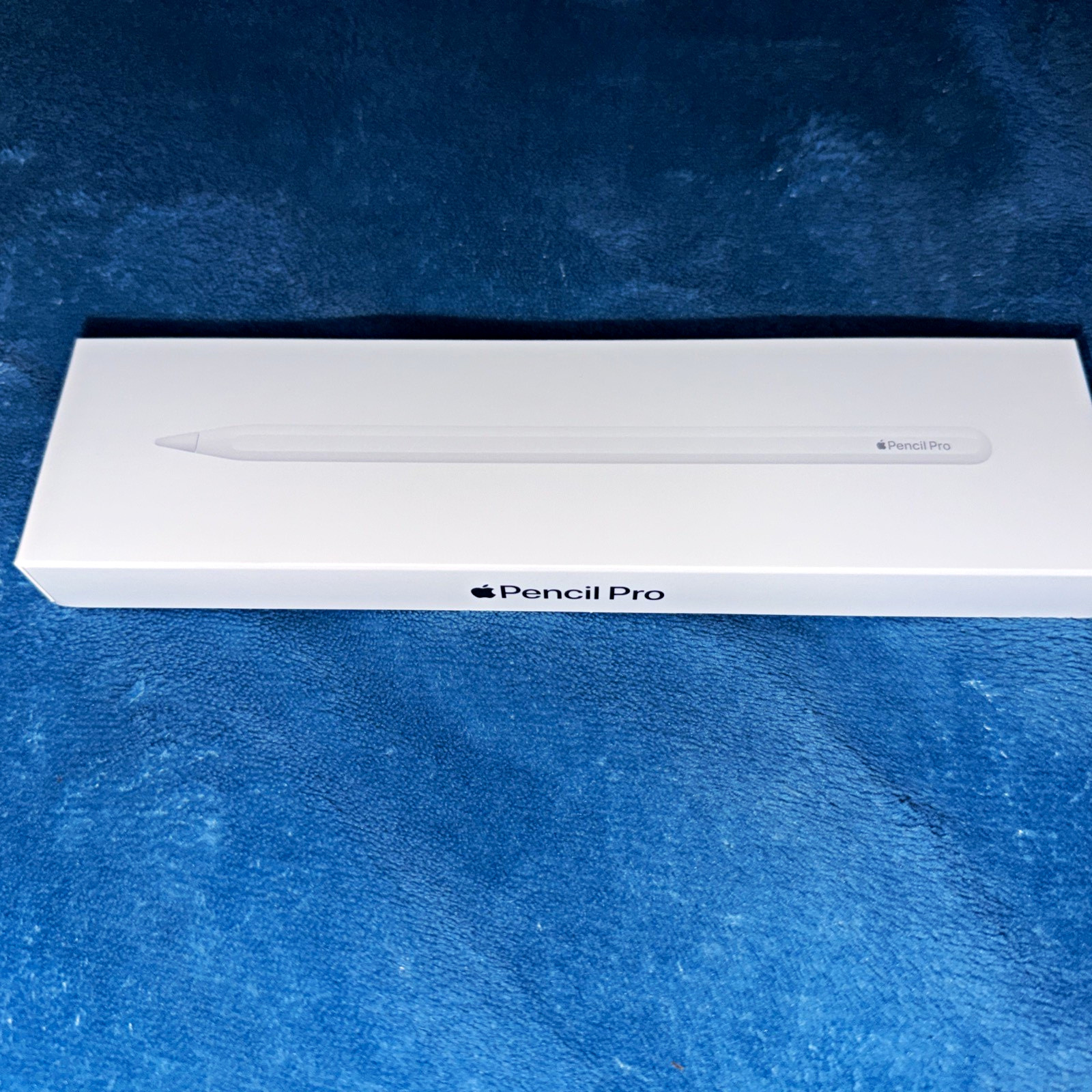 Apple Pencil Pro white barely used