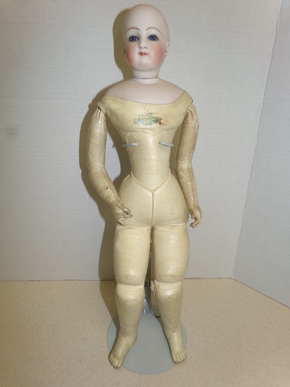 Antique French Fashion JUMEAU POUPEE \
