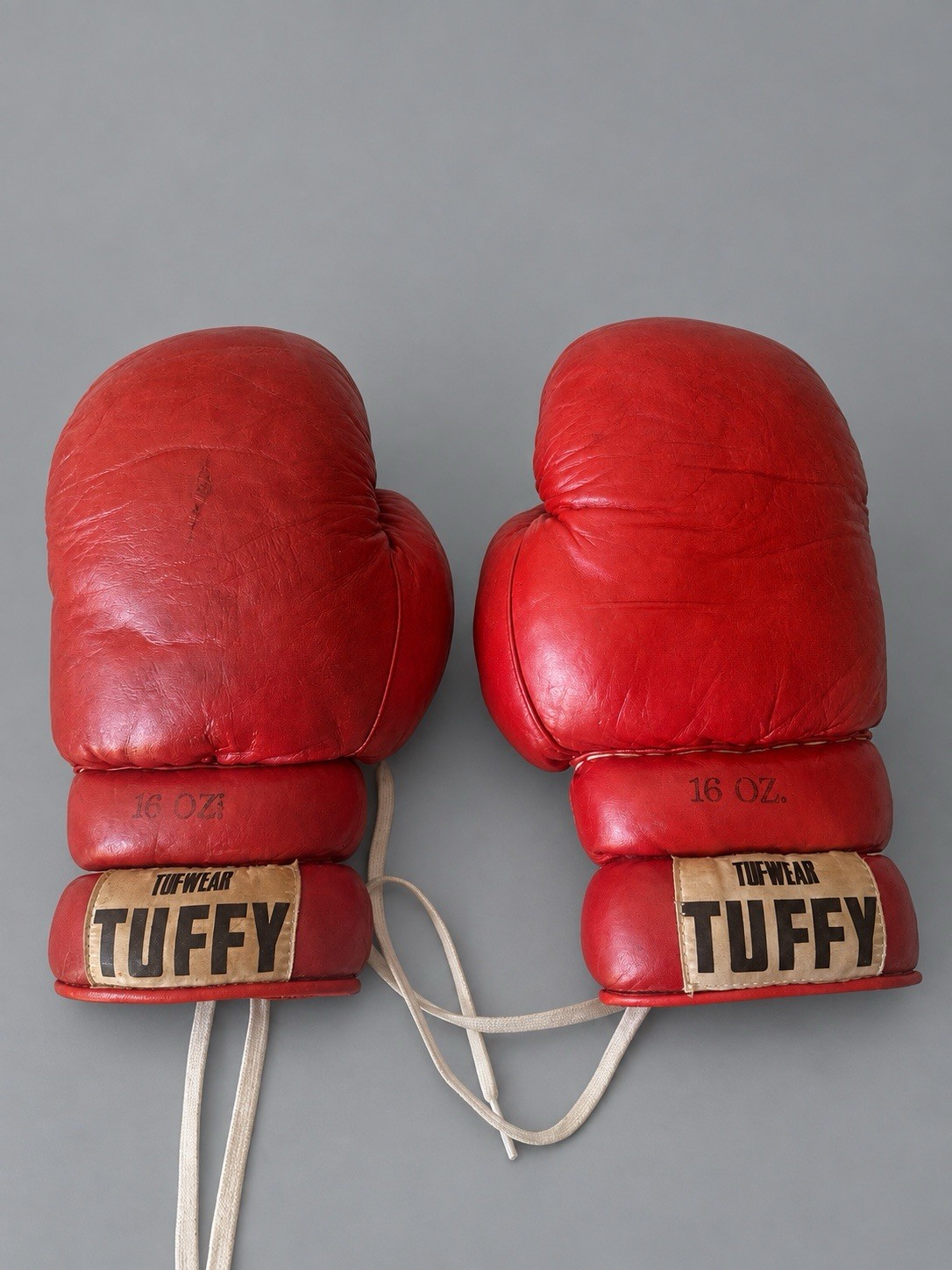 Vintage 1960s Tuf-Wear TUFFY 16 Oz Leather Boxing Gloves Lace Up Red Pair
