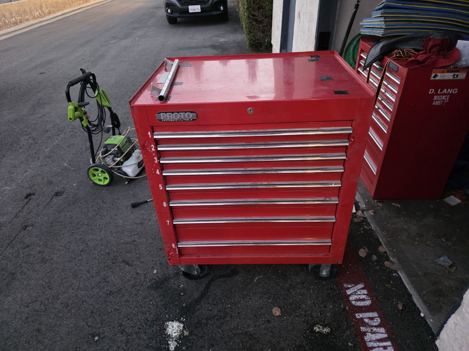 ​Proto Professional  8-Drawer Rolling Cabinet - EXTRA DEEP (25\
