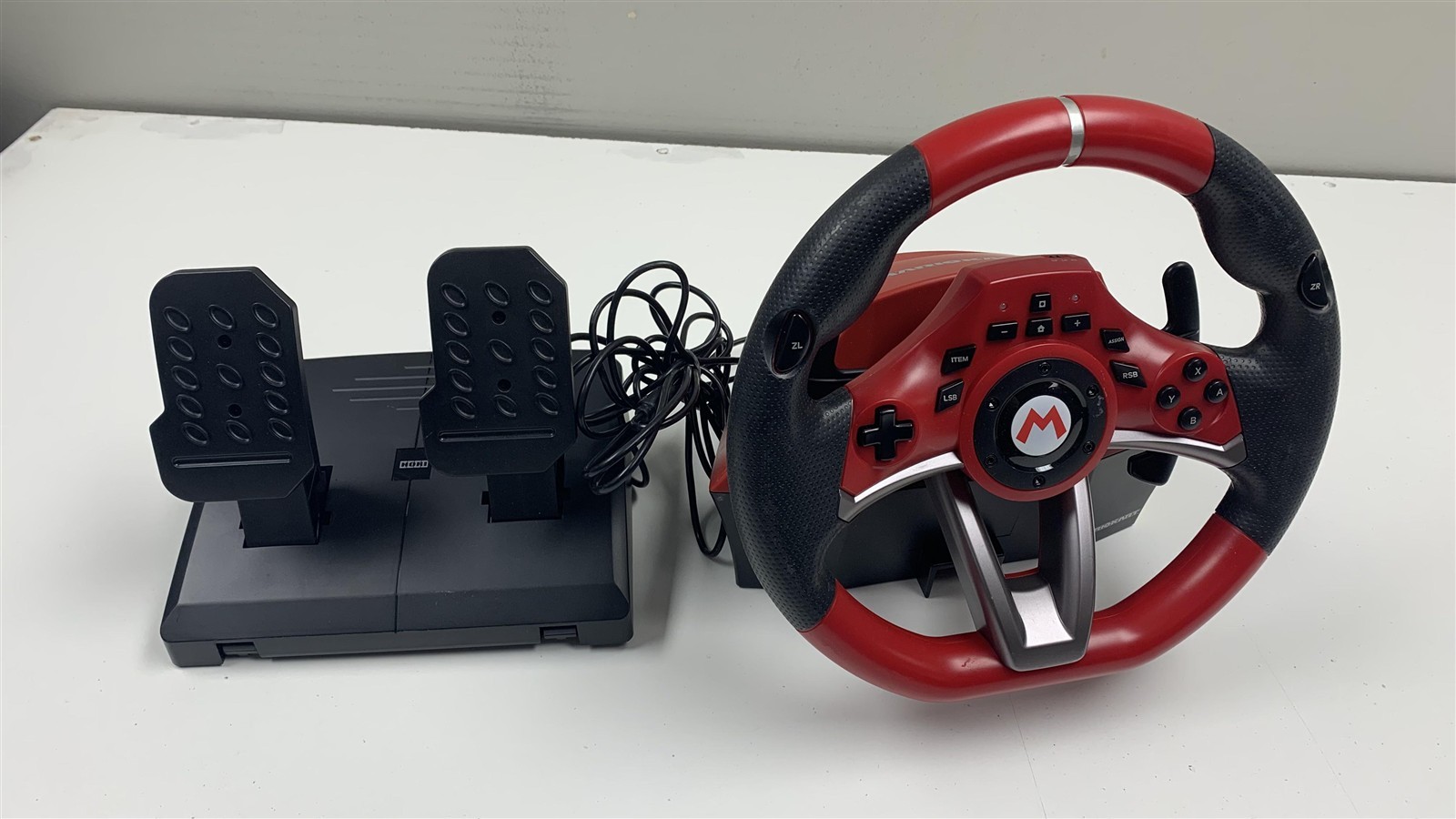Hori Mario Kart Racing Wheel Pro Deluxe Nintendo Switch NSW-228U Working