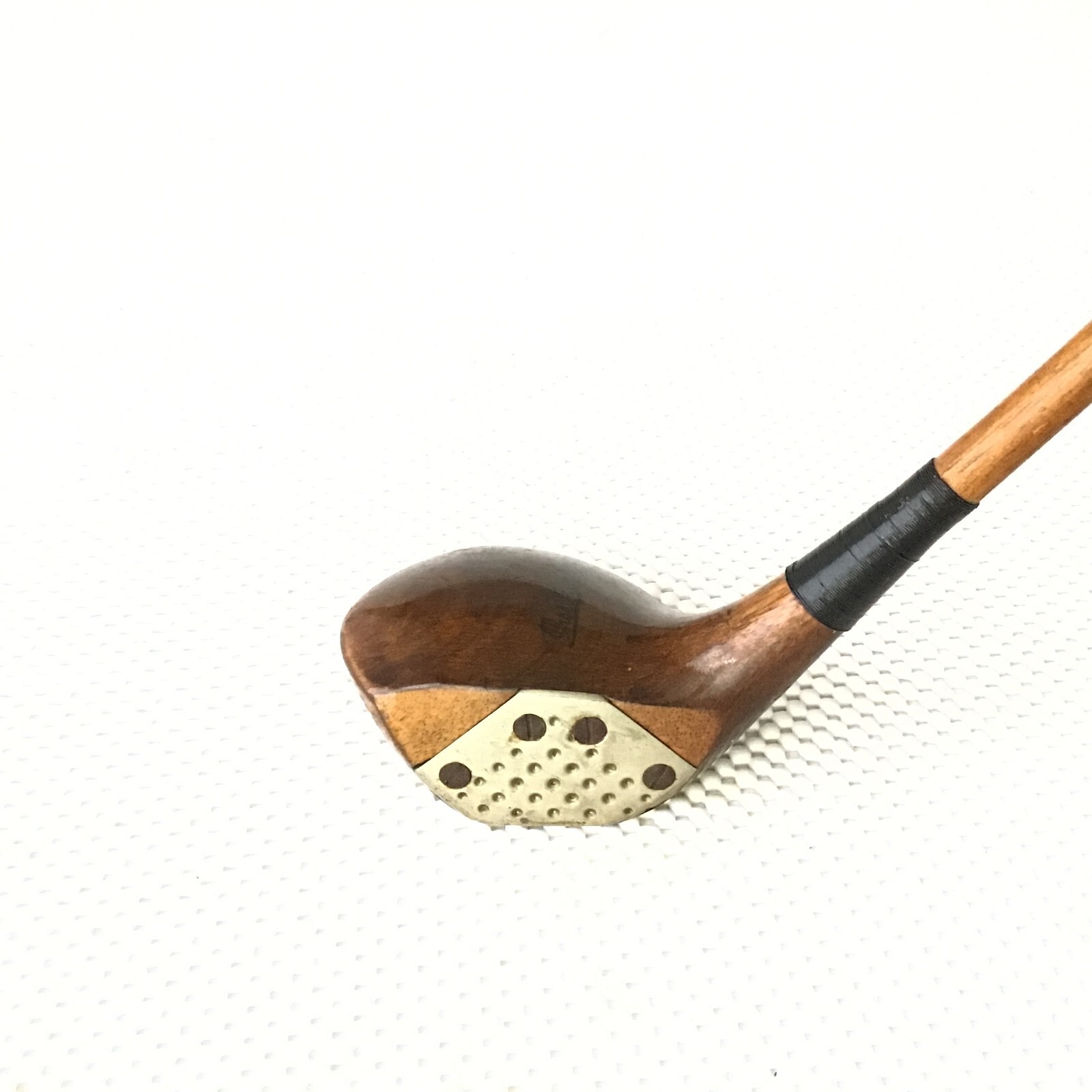 x 492 Antique The Dint, Brassie, Hickory shaft, , patn\' 1923 Silver insert x 492 Antique The Dint, Brassie, Hickory shaft, , patn\' 1923 Silver insert