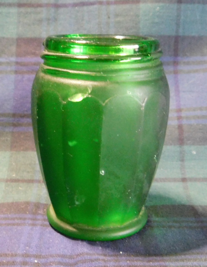 Lovely vintage 12 sided green glass jar Lovely vintage 12 sided green glass jar