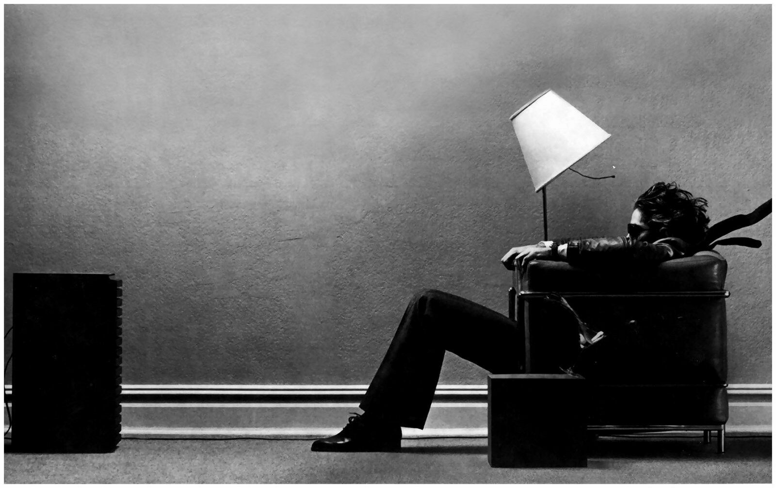 Maxell - Blown Away POSTER 24 X 36 Inches | 1970s
