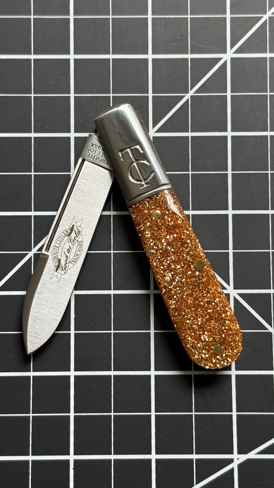 Great Eastern Cutlery #15 TC Barlow Glitter Gold Acrylic GEC 152121 Great Eastern Cutlery #15 TC Barlow Glitter Gold Acrylic GEC 152121
