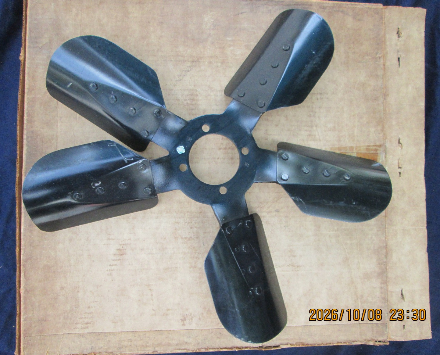NOS GM FAN 3770529 1967 1966 1965 1964 1963 1962 61 60 CORVETTE EXC AC, 396 ,427 NOS GM FAN 3770529 1967 1966 1965 1964 1963 1962 61 60 CORVETTE EXC AC, 396 ,427