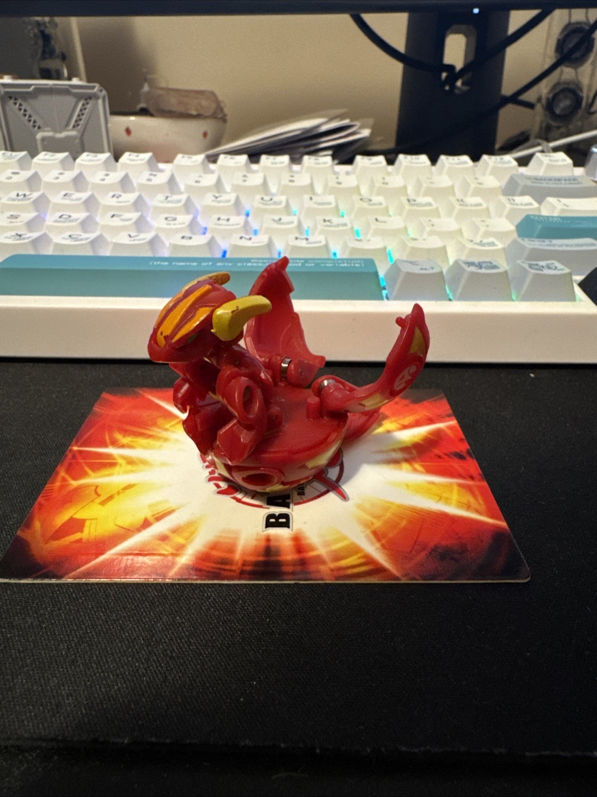 Bakugan Pyrus Helix Dragonoid Bakugan Pyrus Helix Dragonoid