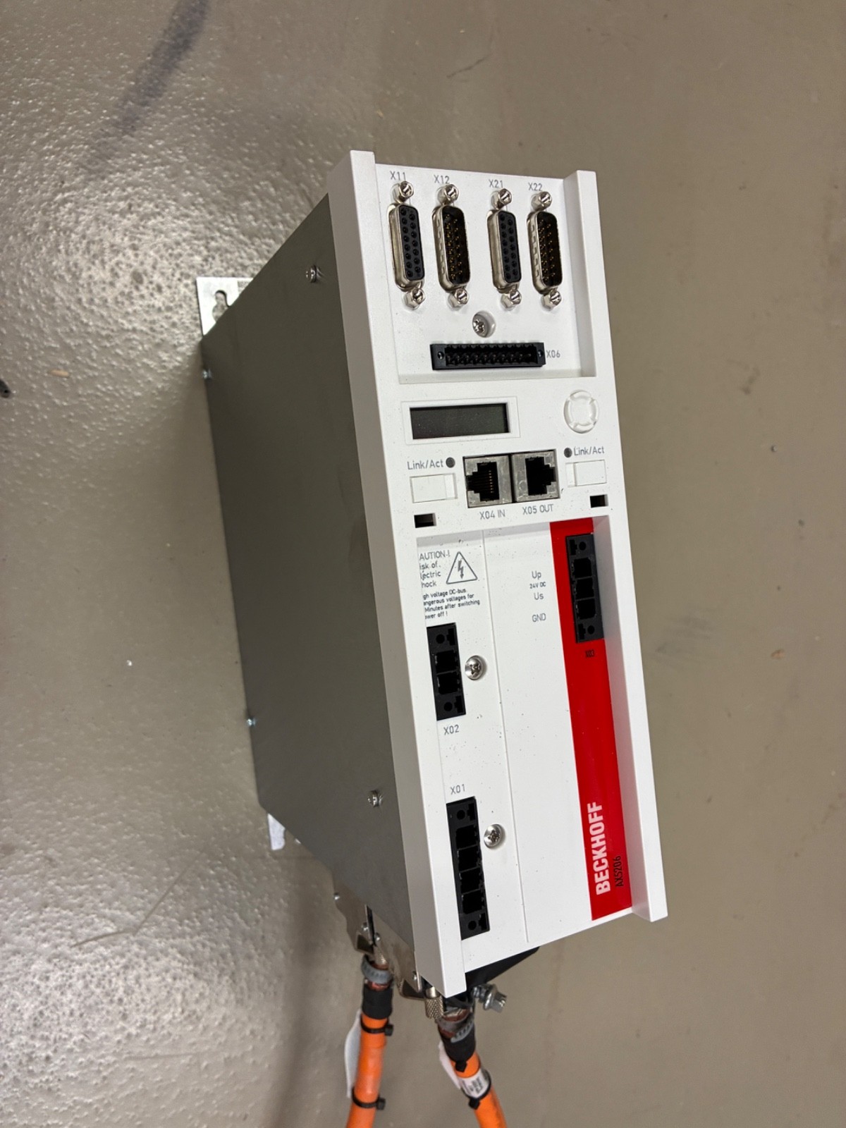 Beckhoff AX5206-0000-0200 Servo Drive Beckhoff AX5206-0000-0200 Servo Drive