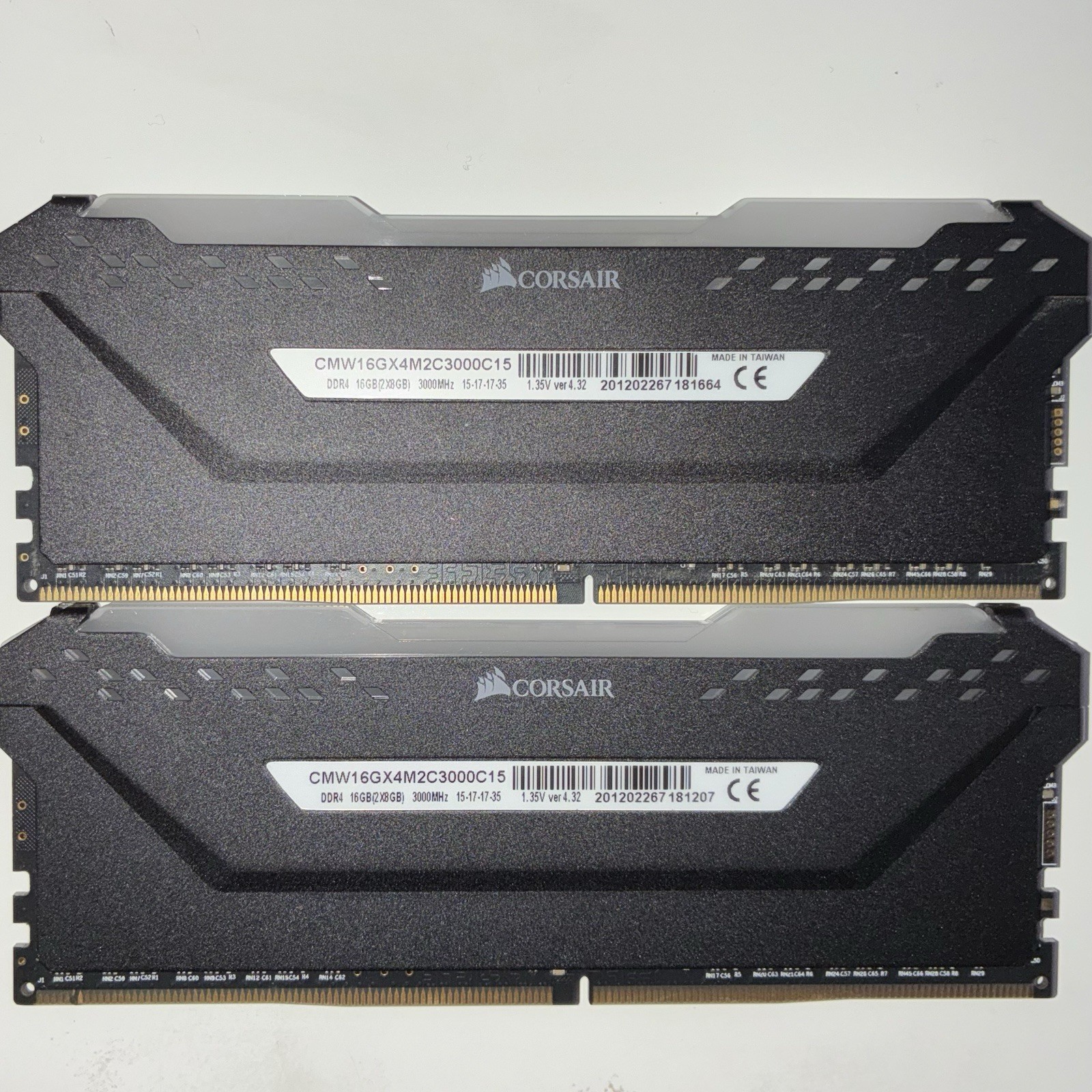 Corsair Vengeance RGB Pro 16GB (2x8GB) DDR4-3000 CL15 DIMM RGB Corsair Vengeance RGB Pro 16GB (2x8GB) DDR4-3000 CL15 DIMM RGB