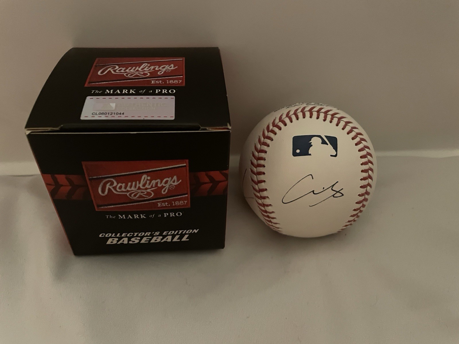 Shohei Ohtani, Yoshinobu & Roki Signed Baseball Japan Los Angeles Dodgers
