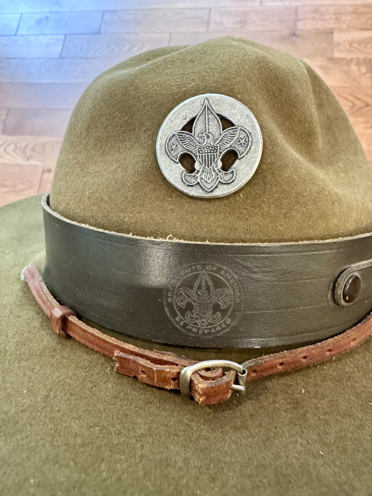 Vintage BSA Boy Scouts Scout Master Hat Felt Size 7 -1/8 W/ Placard
