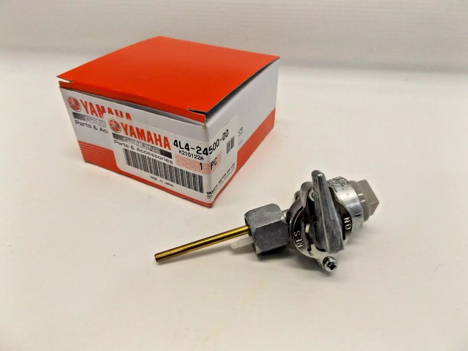 Yamaha OEM New 1979 - 1987 QT50 QT 50 Yamahopper Fuel Petcock Valve Assembly Gas