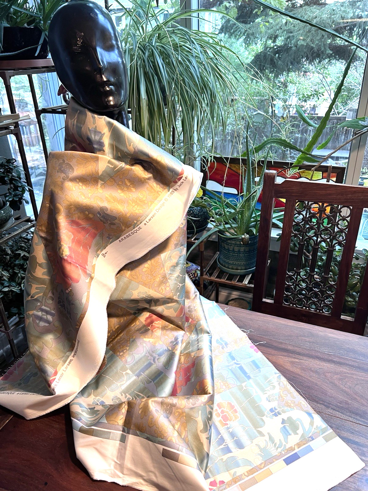 JACK LENOR LARSEN Arabesque VINTAGE 1985 FABRIC 39\