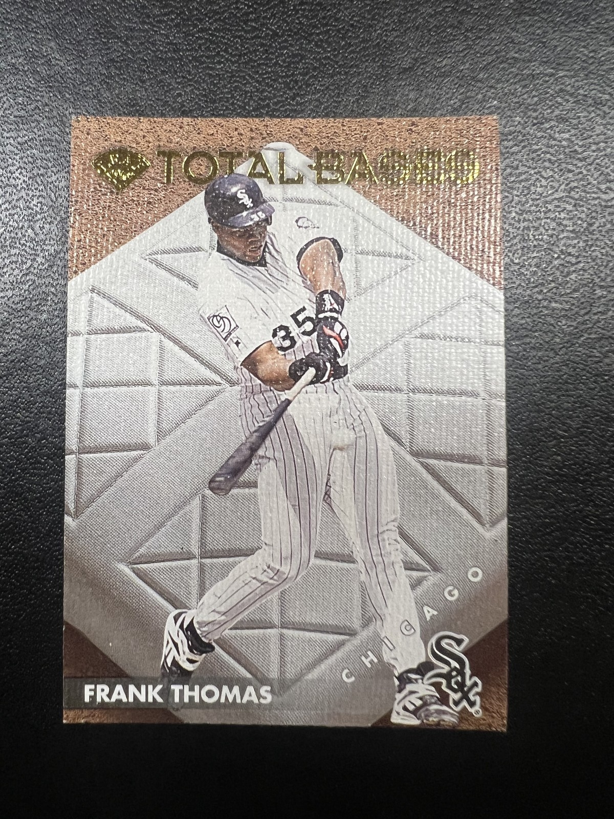 1996 Leaf #1 Frank Thomas Total Bases #/5000 1996 Leaf #1 Frank Thomas Total Bases #/5000