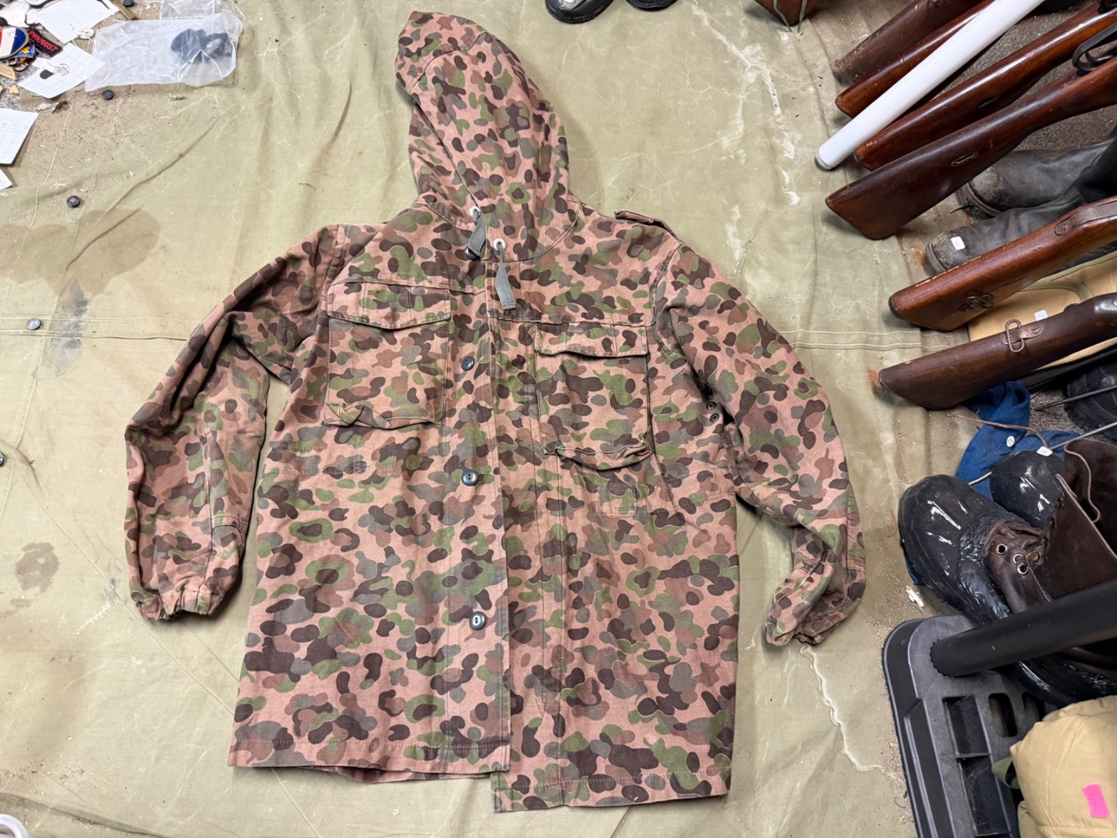 ORIGINAL AUSTRIAN GERMAN DOT CAMO COMBAT FIELD JACKET- LARGE ORIGINAL AUSTRIAN GERMAN DOT CAMO COMBAT FIELD JACKET- LARGE