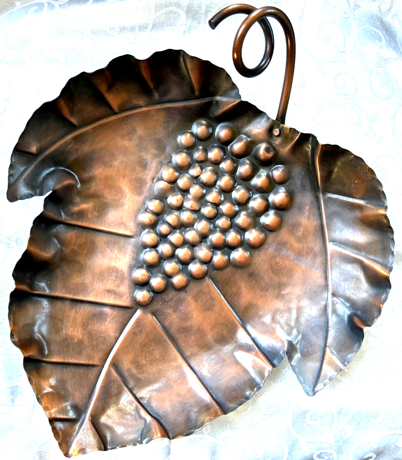 Vintage REBAJES MCM Large Copper Grape Leaf Tray Dish - Rare Vintage REBAJES MCM Large Copper Grape Leaf Tray Dish - Rare