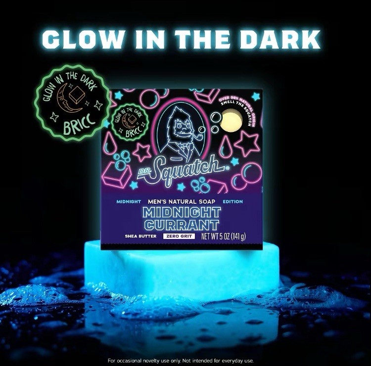 Dr. Squatch RARE Midnight Currant Glow In The Dark Soap Dr. Squatch RARE Midnight Currant Glow In The Dark Soap