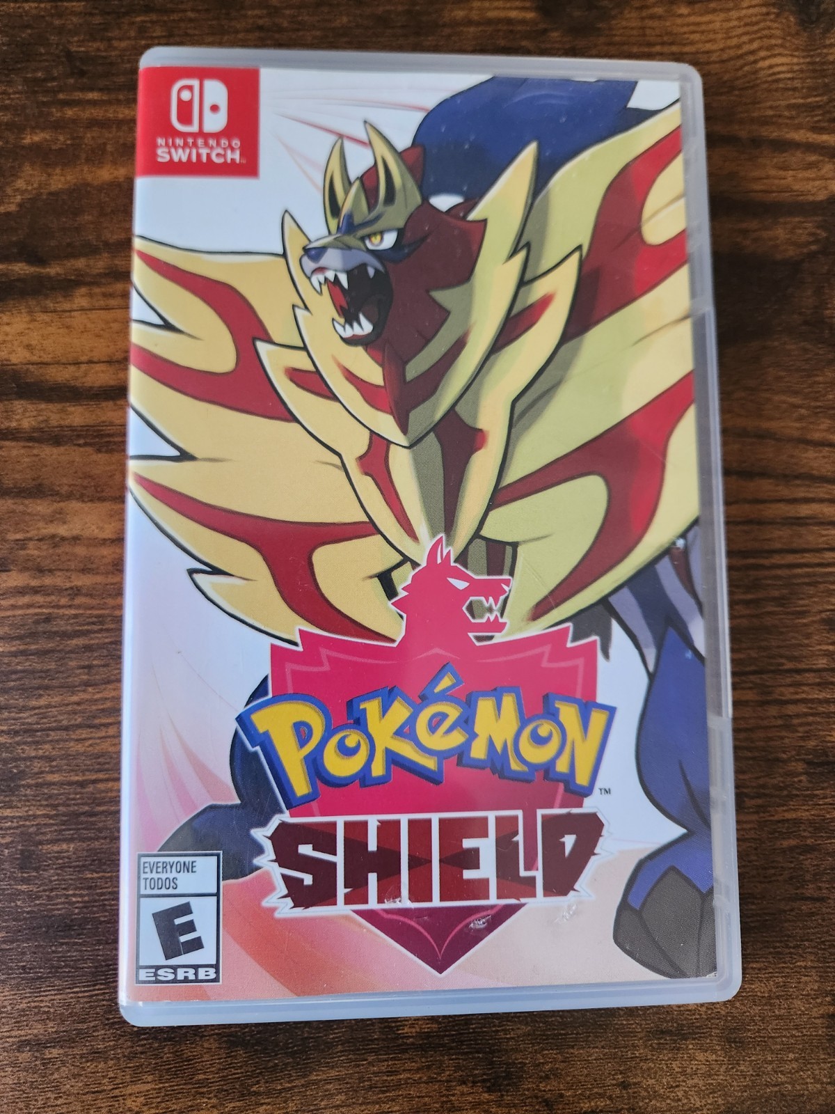 Pokémon Shield - Nintendo Switch Pokémon Shield - Nintendo Switch