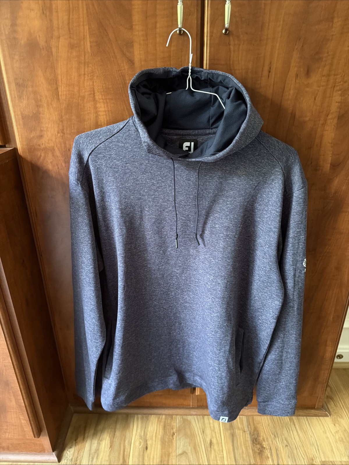 FootJoy Men\'s L Blue Super Soft Performance Golf Hoodie W Two Front Pockets NWOT