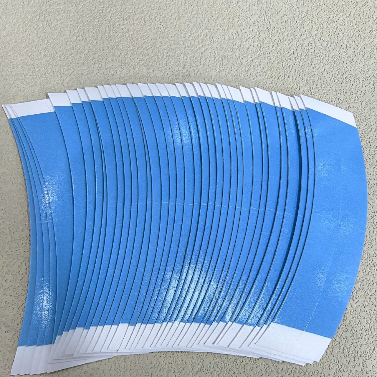 Walker Ultra Hold Curved Hair System Tape 36pcs Super Adhesive Strips Tape For E Walker Ultra Hold Curved Hair System Tape 36pcs Super Adhesive Strips Tape For E