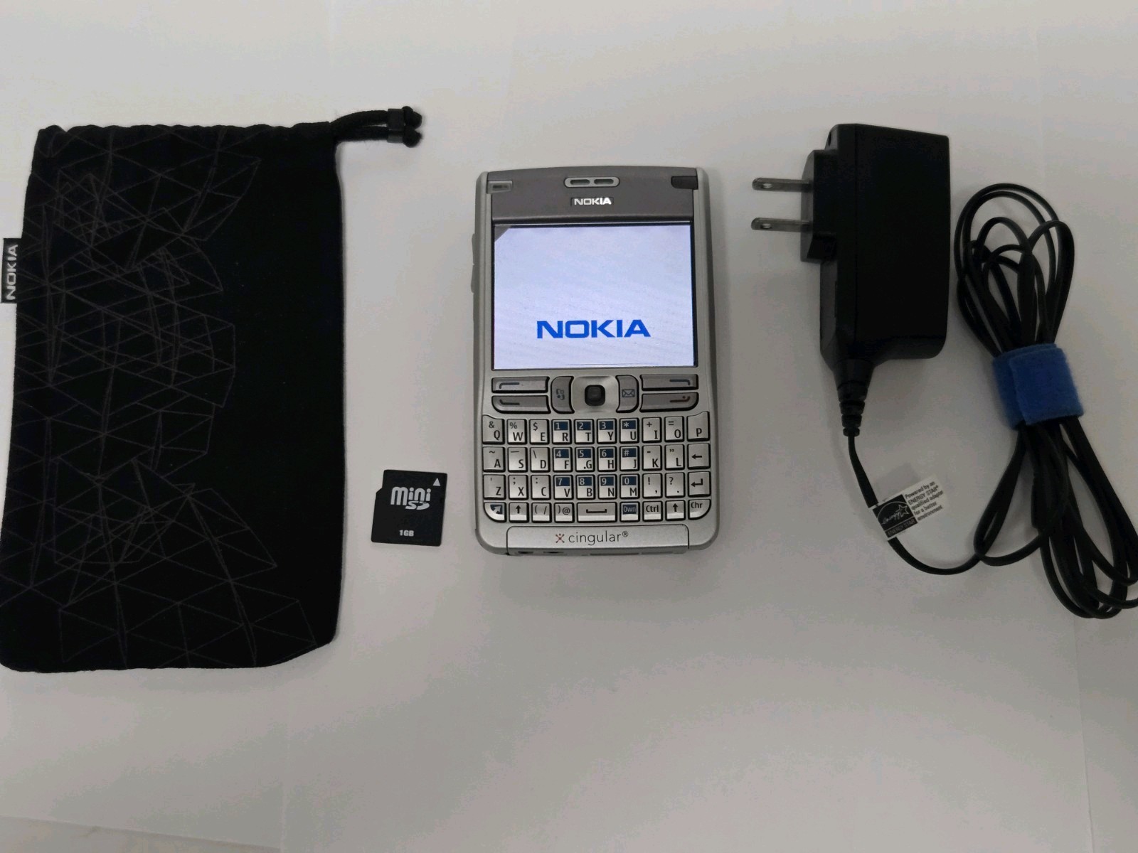 Nokia E62-1 RM-88 Cingular QWERTY Smartphone Silver w/Battery Charger 1GBminiSD