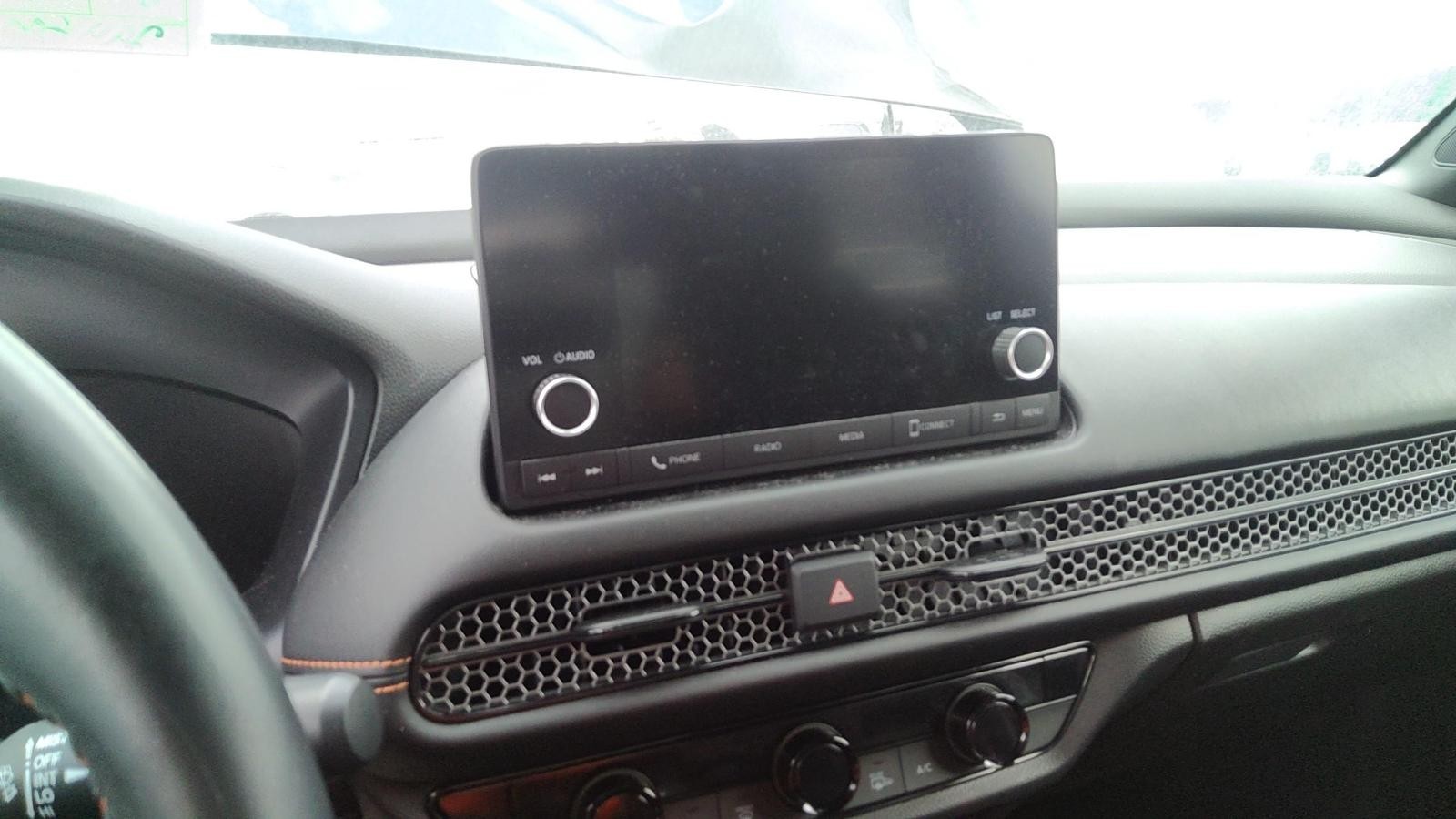Used Infotainment Display fits: 2023 Honda Hr-v 9.00