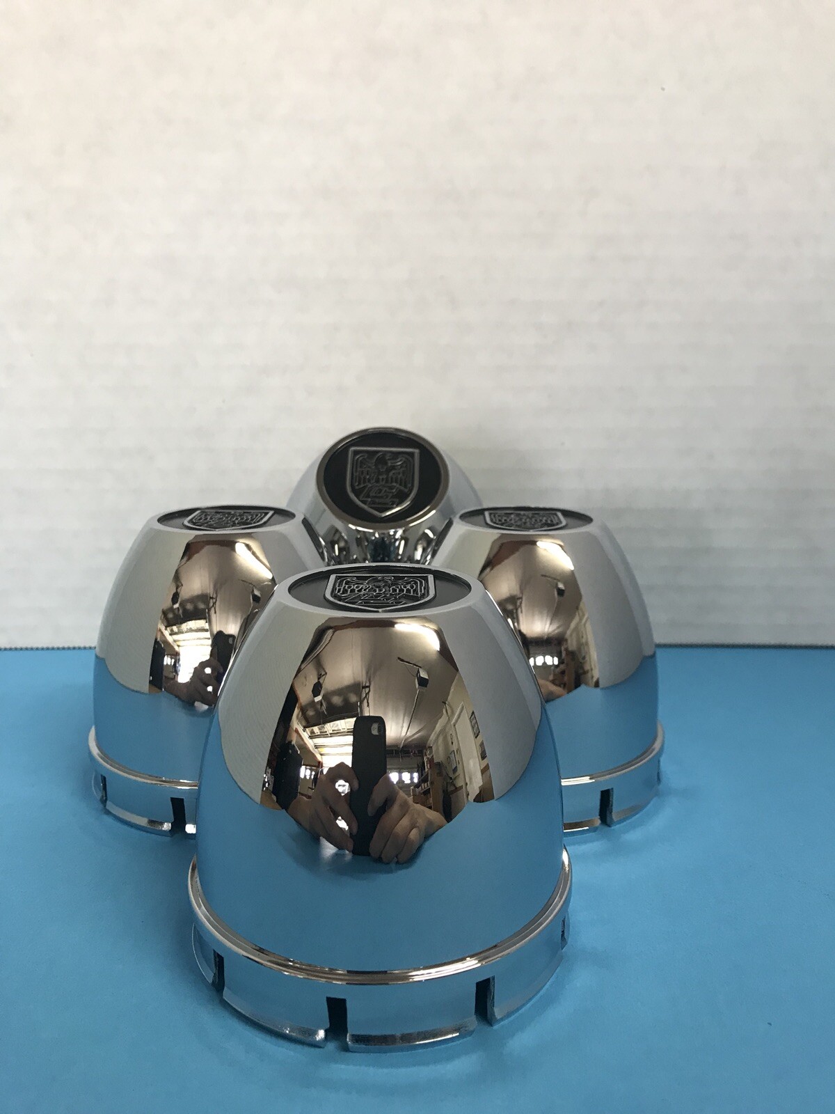 4 ORIGINAL C-70 CENTERLINE CENTER CAPS FOR 5 LUG CENTERLINE AUTO DRAG LITE WHEEL 4 ORIGINAL C-70 CENTERLINE CENTER CAPS FOR 5 LUG CENTERLINE AUTO DRAG LITE WHEEL