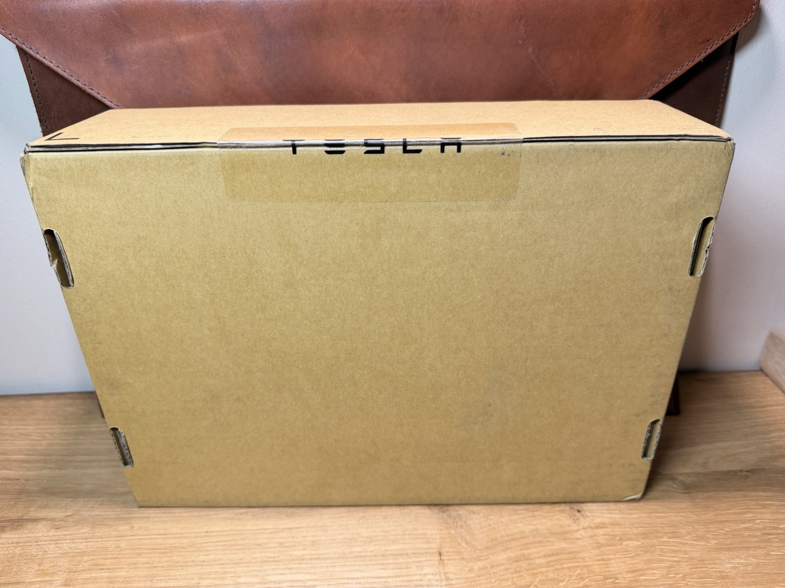 SEALED🆕 TESLA GEN 3 WALL CONNECTOR WIREBOX KIT GEN 3 48A WALL MOUNT BACK PLATE