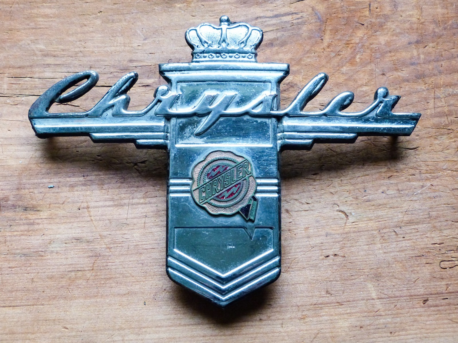 1946 1947 1948 CHRYSLER  emblem / badge vintage
